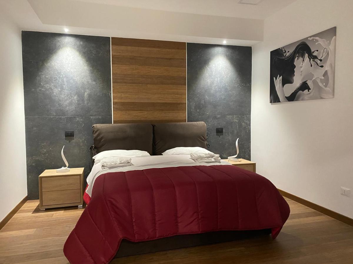 Eutuxia Apartment Taranto Exterior photo
